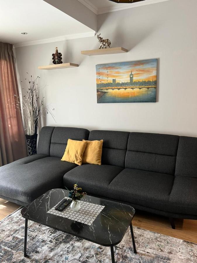 Comfort Home 1 Тирана Экстерьер фото